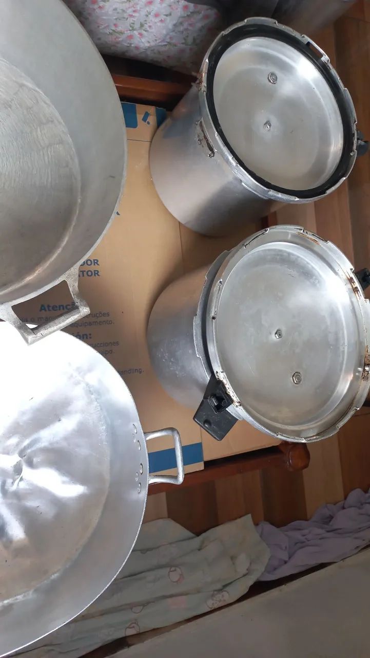 Kit Panelas e Panelas de Pressão em Alumínio