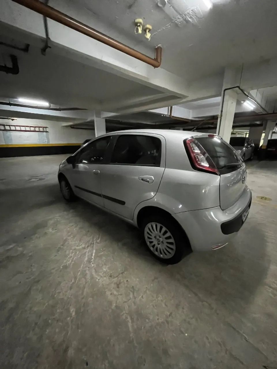 Fiat Punto Attractive 1.4  2015 Único Dono - Foto 5