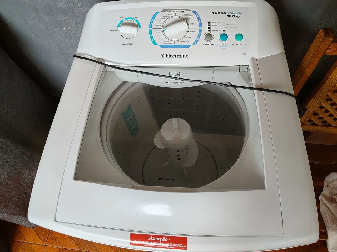 Máquina de Lavar Roupa Electrolux 12kg Turbo Economia