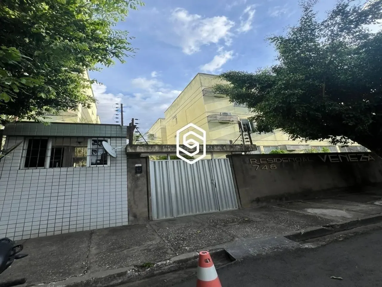 APARTAMENTO NO CONDOMINIO RESIDENCIAL VENEZA - SÃO CRISTOVÃO