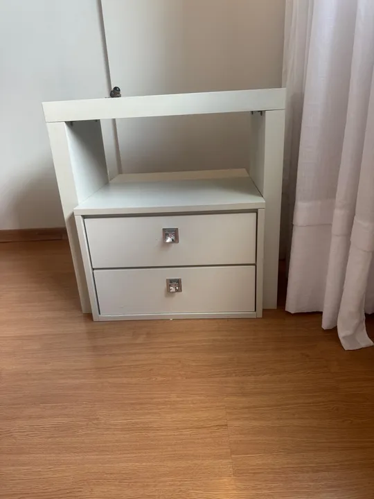 Mesa de Cabeceira 2 Gavetas - Branco