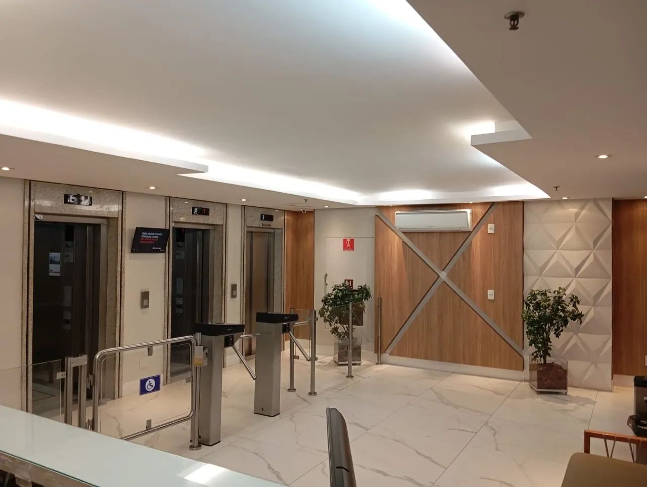 Sala Comercial para Venda em São Paulo, Vila Olímpia, 1 banheiro, 1 vaga - Foto 3