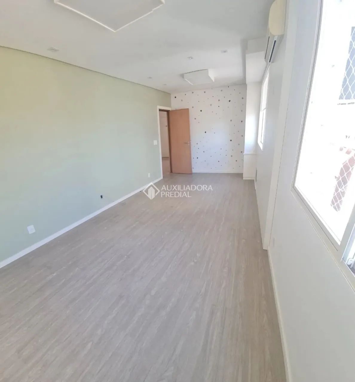 Sala na rua Presidente Coutinho. - Foto 5