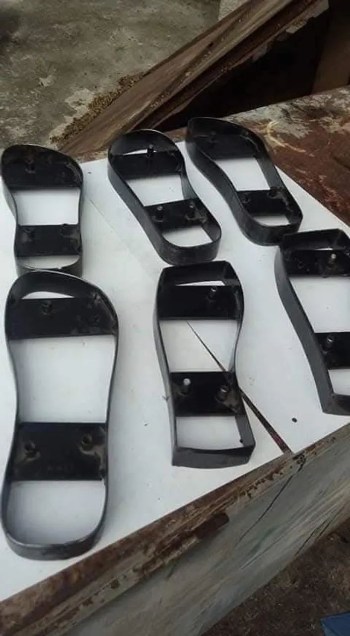 Máquina para Fazer Chinelos - Foto 2