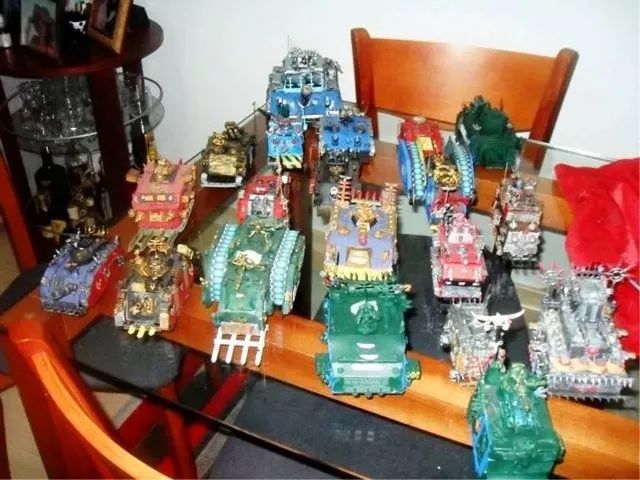 venda de varios tanks warhammer - Foto 3
