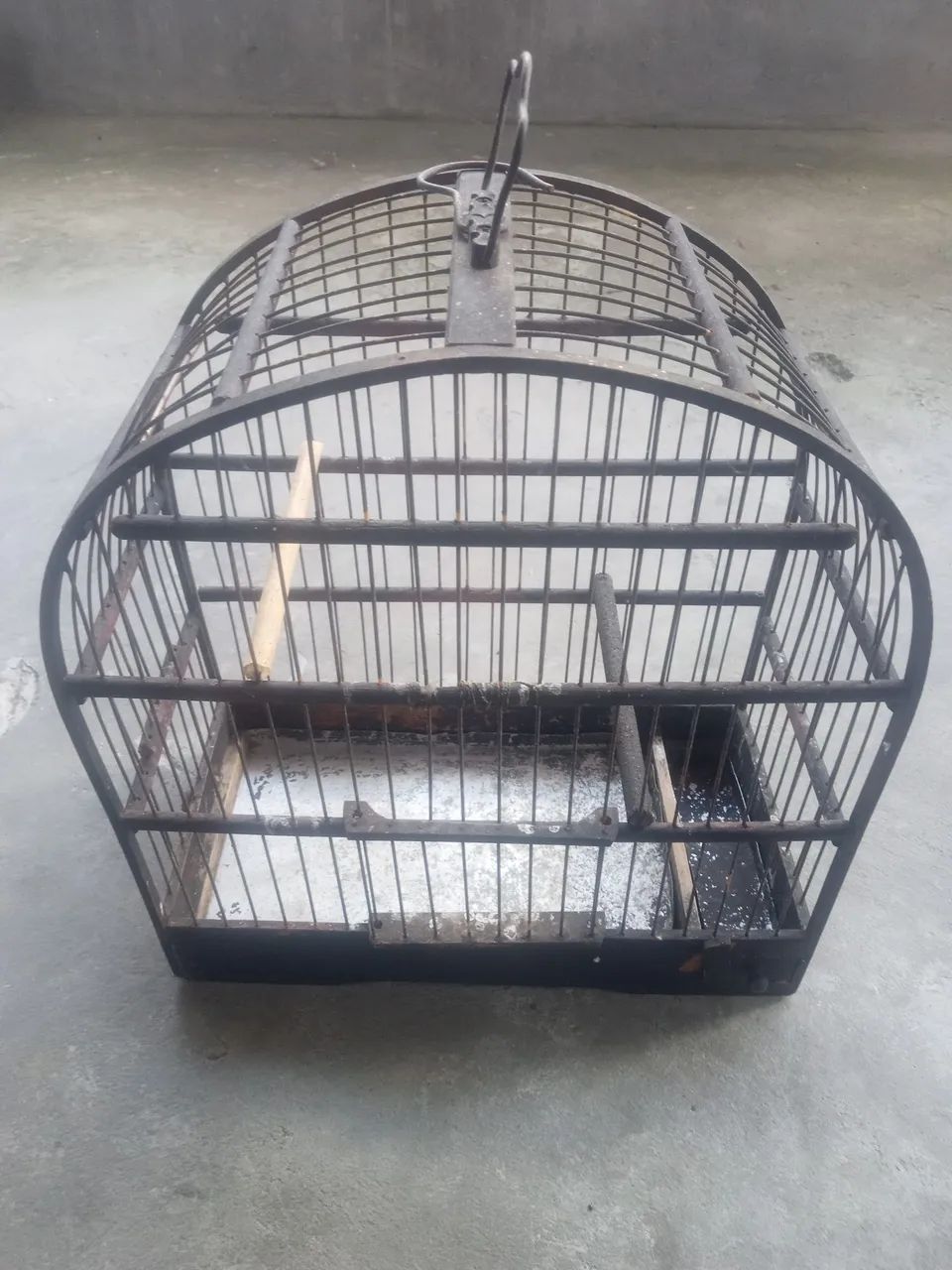 Three cages64309551402755123