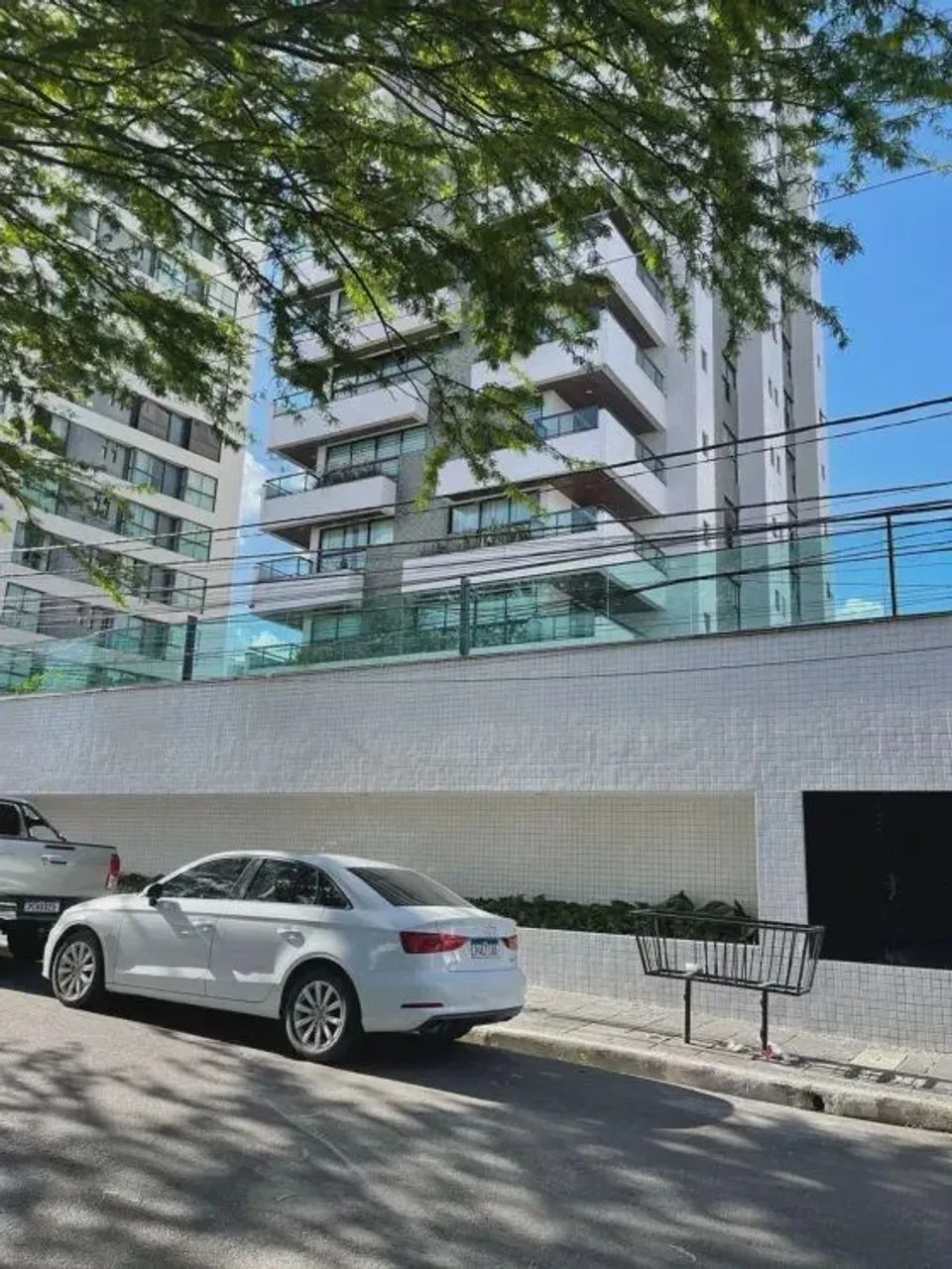 Imóvel para venda tem 300 metros quadrados com 4 quartos em Universitário - Caruaru - PE