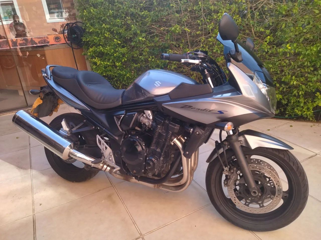 Suzuki Bandit 650s 2011 - Foto 3