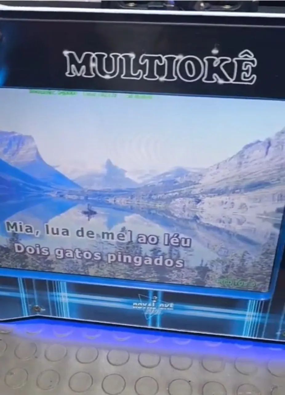 Máquina Videokê maleta Multi-okê 2x1 com monitor e + saída HDMI  - Foto 3