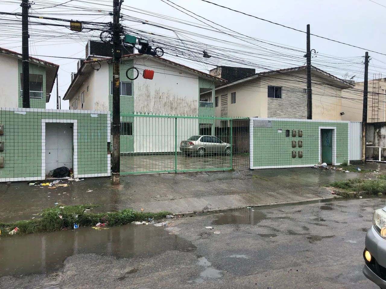 repasse em pau amarelo - rua calçada!! - Foto 4