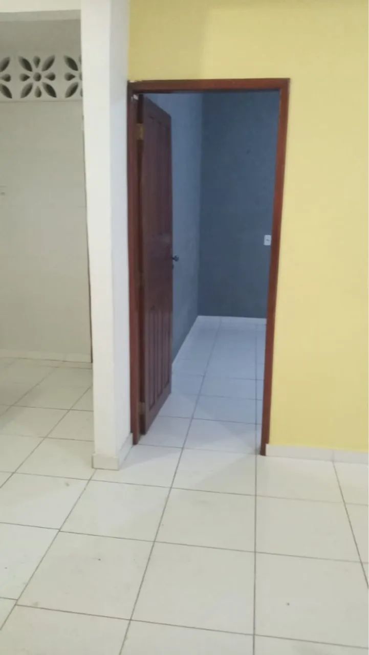 Alugo apartamento 