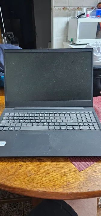 Lenovo 15,6" HD BS145-15IIL I5-1035G1 / 8GB / 240GB / WIN10