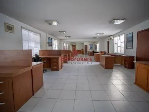 SALA MOBILIADA PARA LOCAÇÃO NA SAVASSI.