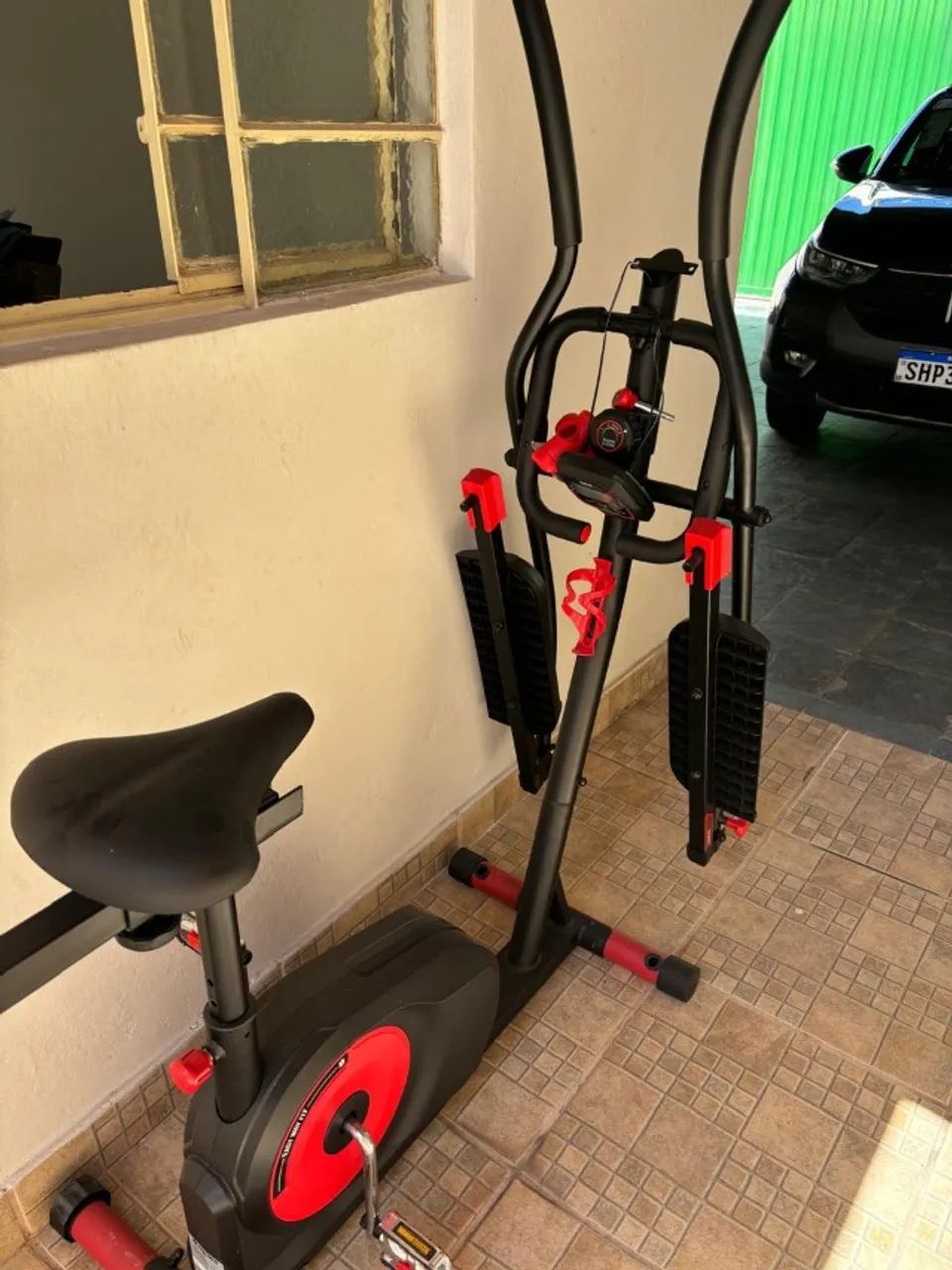 2 em 1 - Bicicleta Spinning e Elíptico em um só aparelho