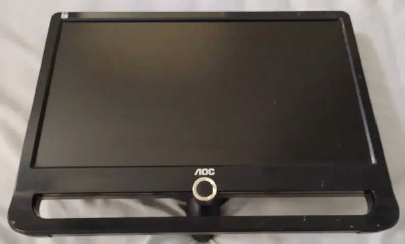 Monitor AOC-LCD 19 polegadas-conformes nas fotos-Leia a descrição - Foto 4