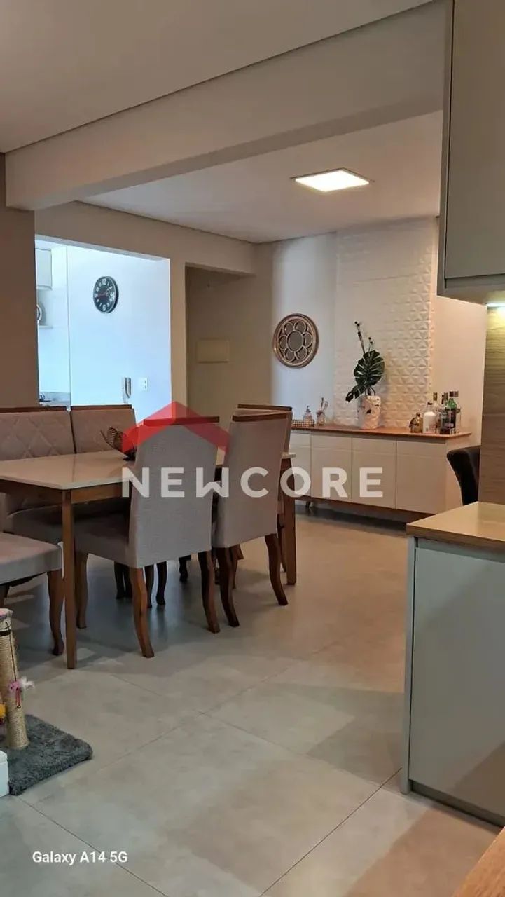 Apartamento em Rua Santa Rita do Passa Quatro - Jardim Nova Europa - Campinas/SP