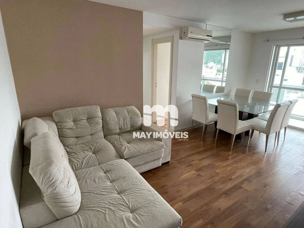 Apartamento com 2 dormitórios para alugar, 75 m² por R$ 4.715,00/mês - Fazenda - Itajaí/SC