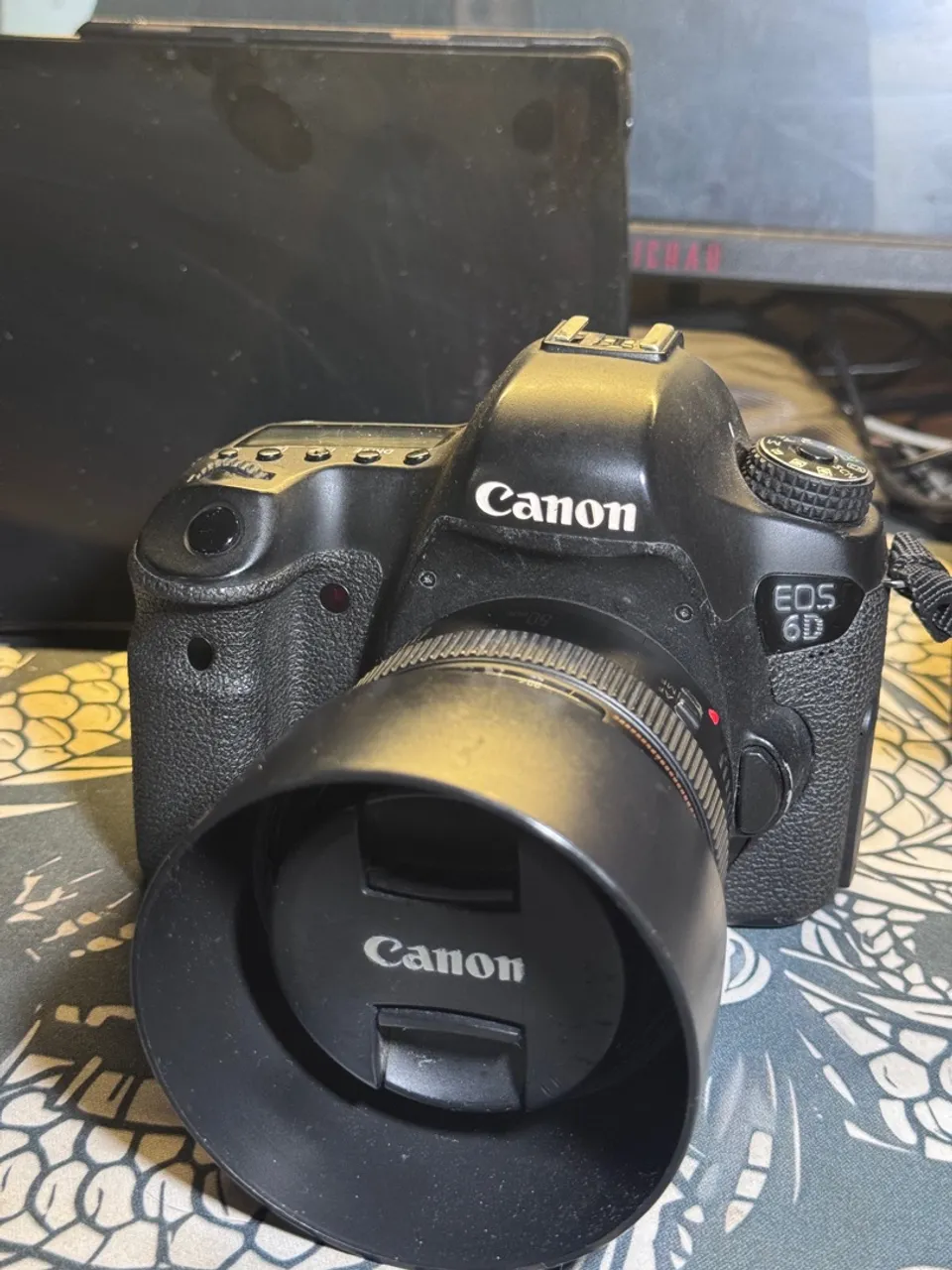 Canon Eos 6D Full Frame + lente 50mm 1.4 canon