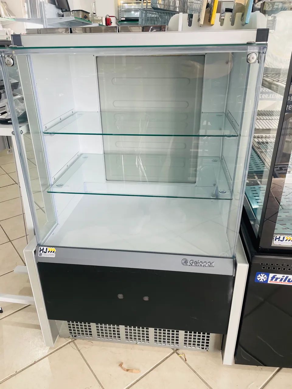 MB Vitrine Seca 75cm Gelopar  