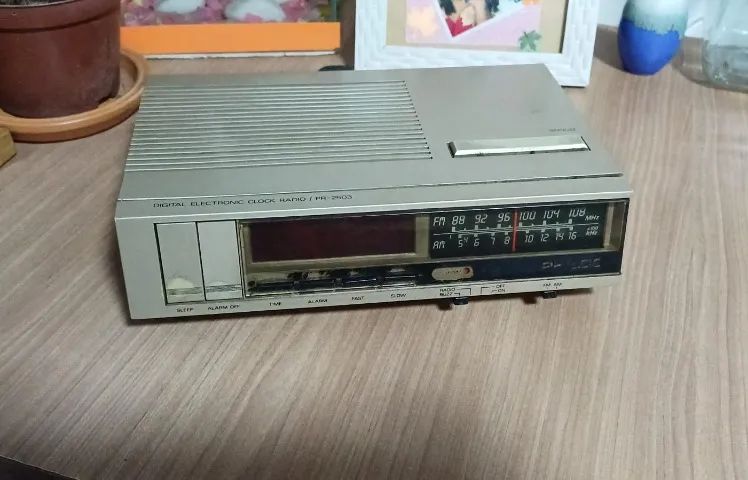 Radio Relógio Philco Pr 2503