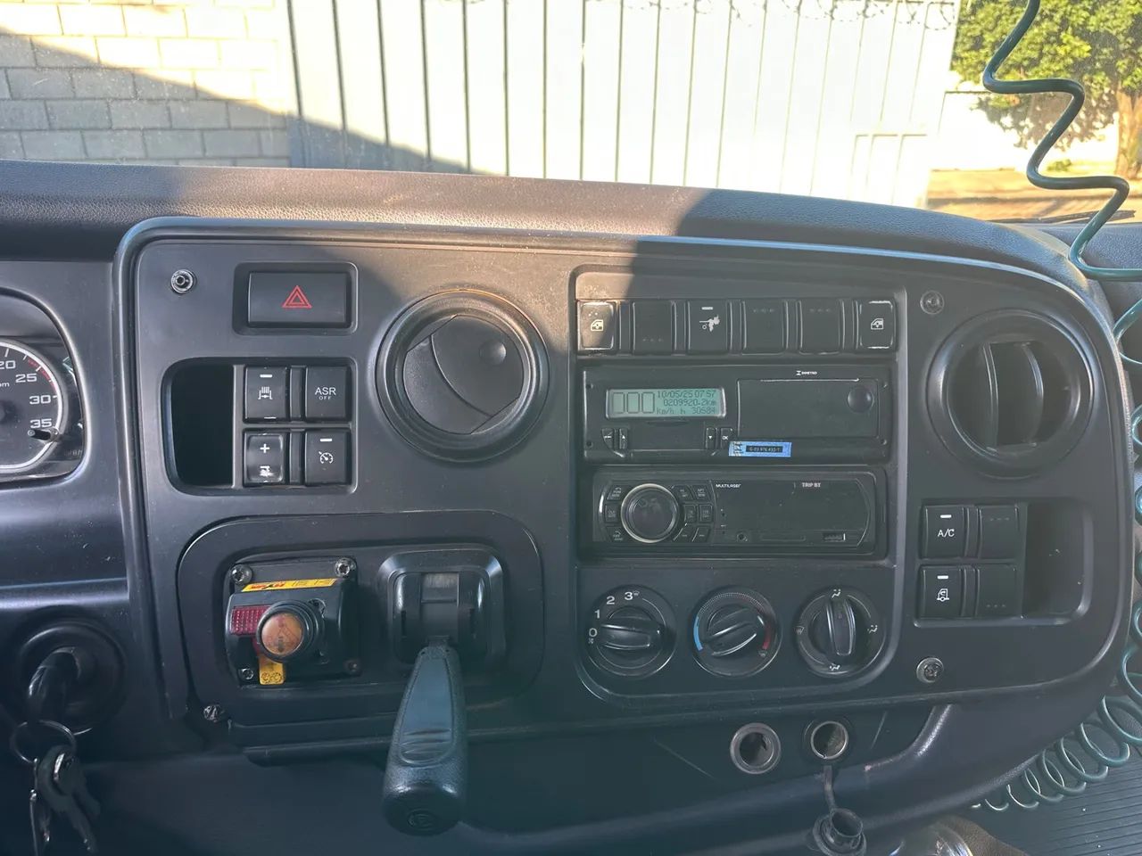 CAMINHÃO CAÇAMBA FORD CARGO 2429 - Foto 5