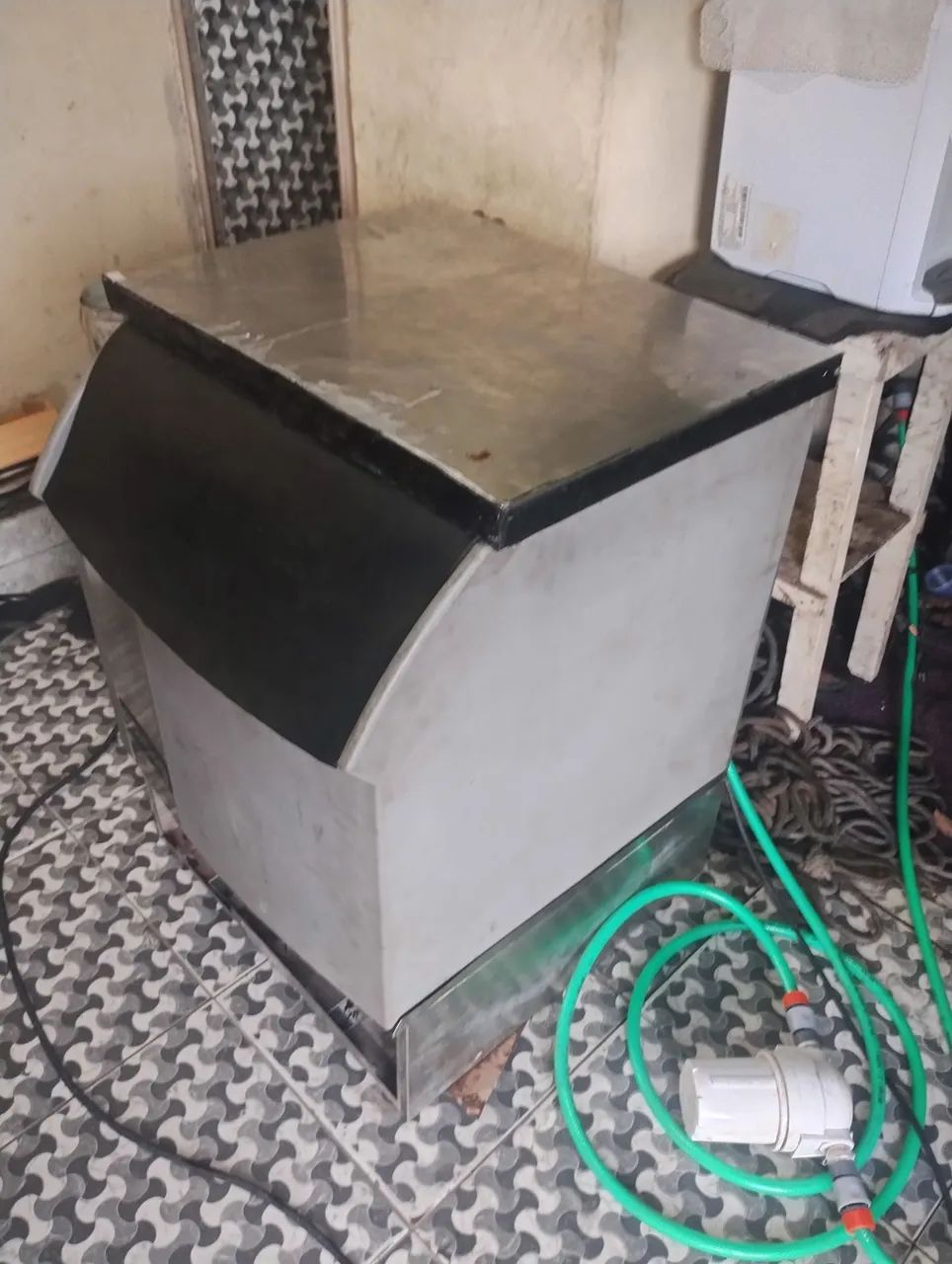 Máquina de gelo 100kg