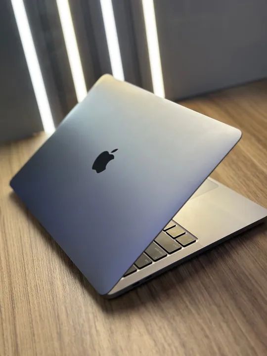 MacBook本体 MacBookPro 2022 M2 A2338 16/500GB MacBook Pro 2022 Modelo A2338 Processador M2 8GB DDR4 HD 256GB