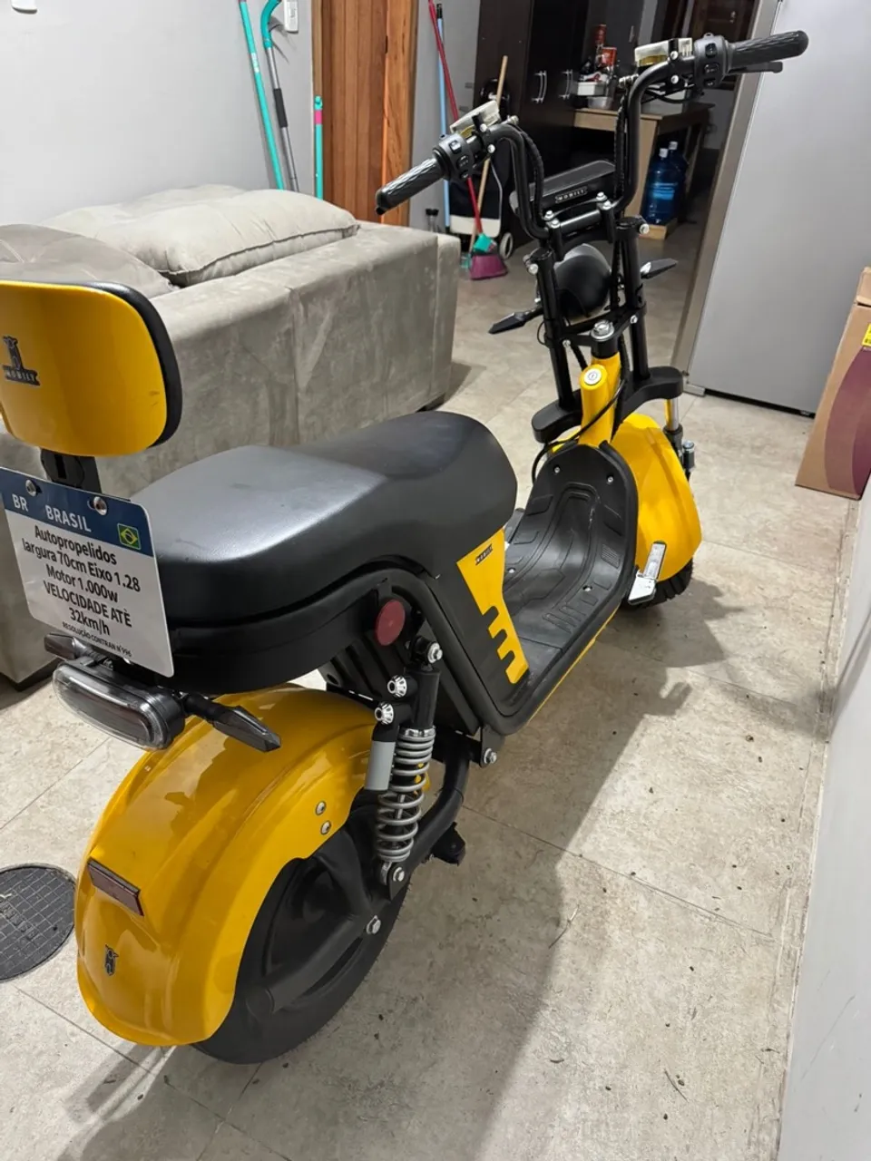 Scooter Elétrica Amarela - Mobilite