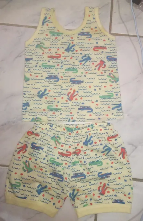 Conjunto pijama para Bebê - Crocodilos