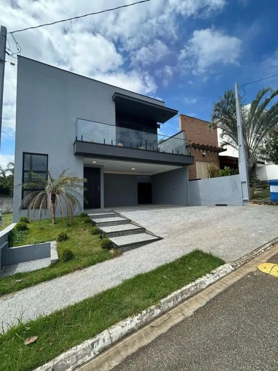Sobrado para Venda em Sorocaba, Granja Olga II, 3 dormitórios, 1 suíte, 4 banheiros, 4 vag