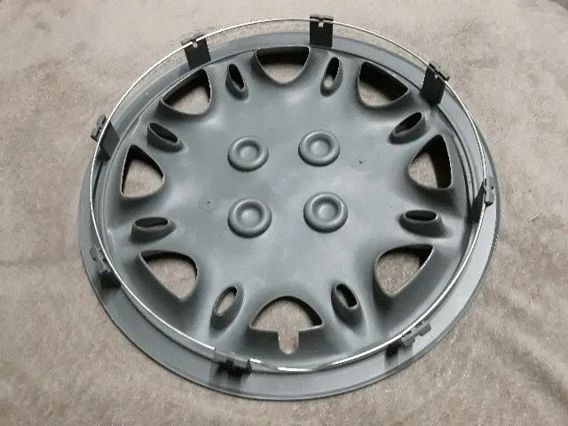 Calota Roda Aro 14 Vw Gol, Santanatipo, Clio - Foto 4