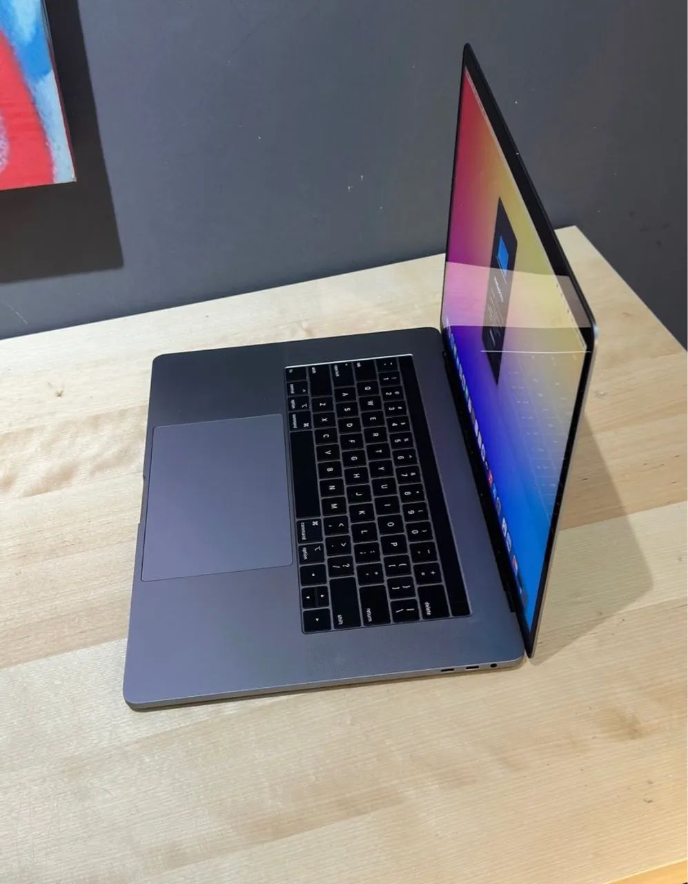 MacBook Pro i7 2028 15Pol 16GB - 256GB SSD - Notebooks - Turu, São