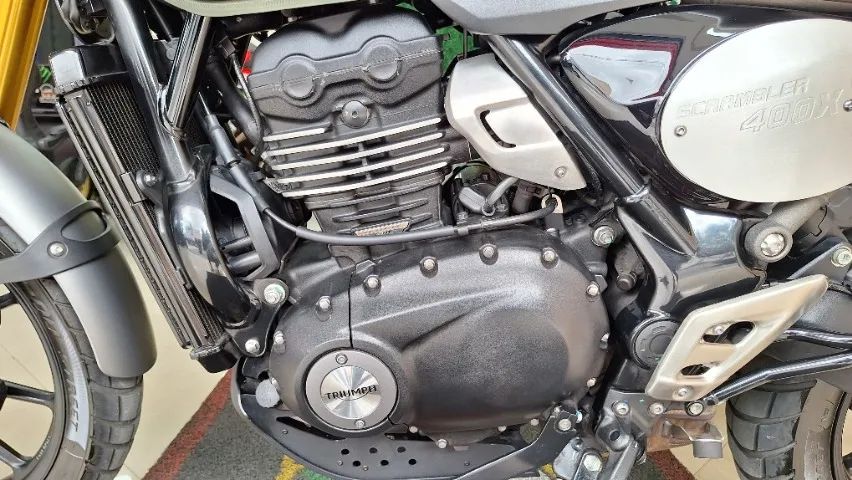 Triumph Scrambler 400x 2025 Verde - Foto 13