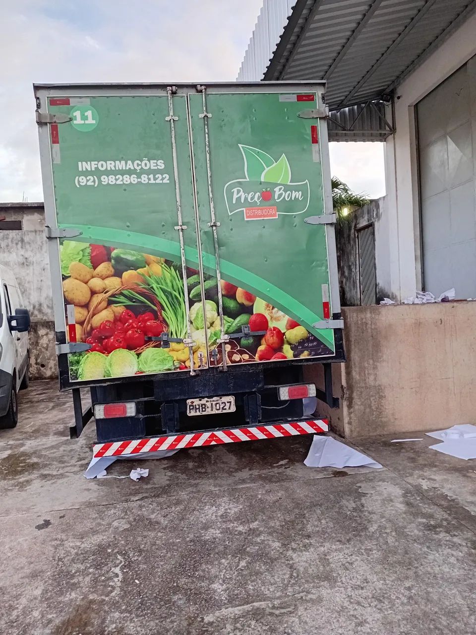 Envelopamento de geladeira  - Foto 4