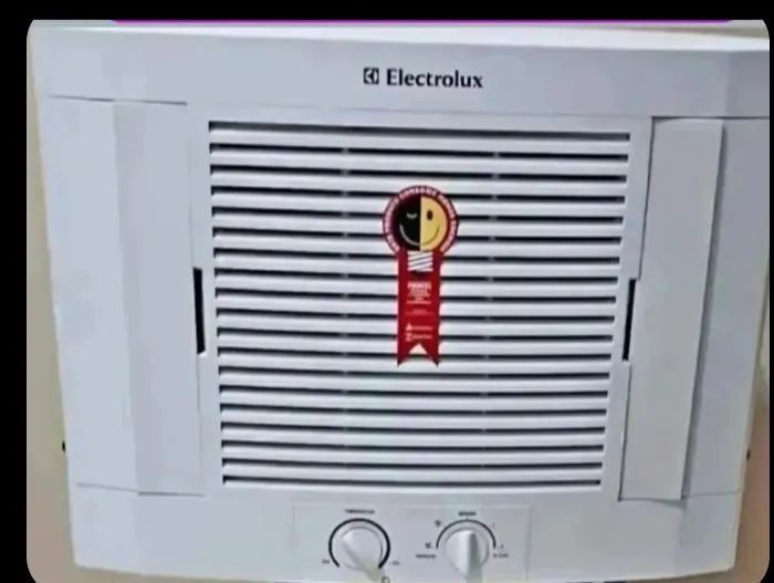 Ar condicionado de janela Electrolux 10.000 btu 110v lavado higienezado Seminovo Econômico