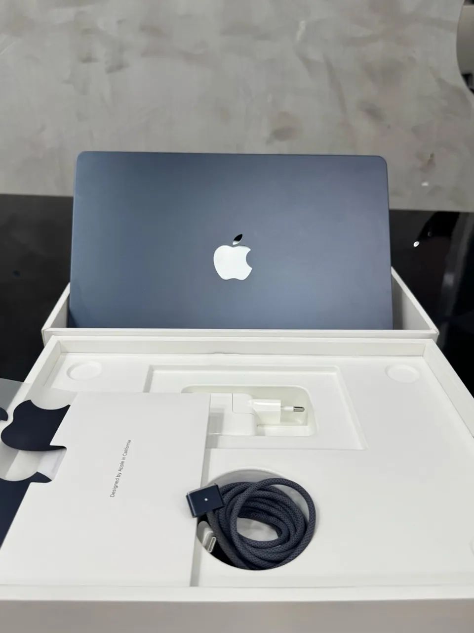 MacBook Pro M2 (meia noite) 