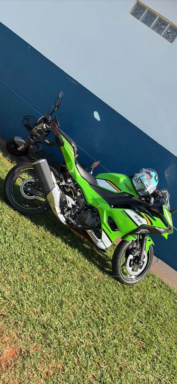Ninja 500 SE