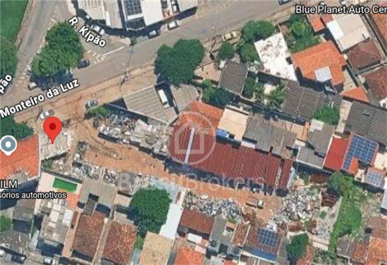 Terreno com 2.172m²