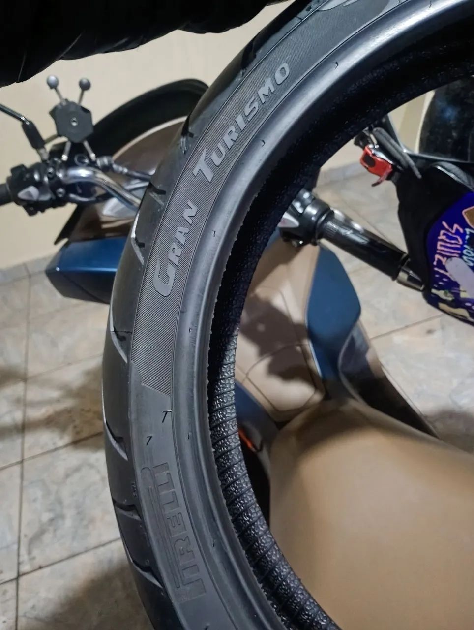Pneu 120/70/18 - Foto 3