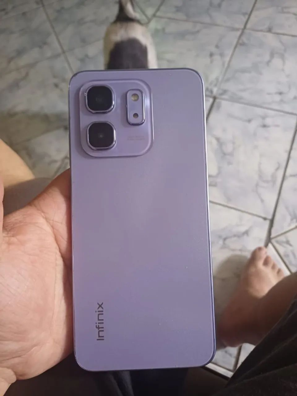 Infinix hot 50i 256 gb  - Foto 2
