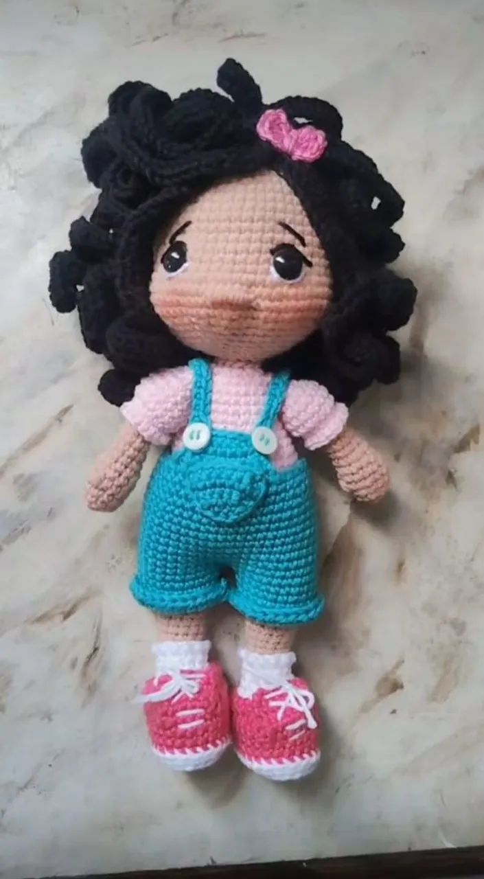 Boneca de crochê amigurime - Foto 2