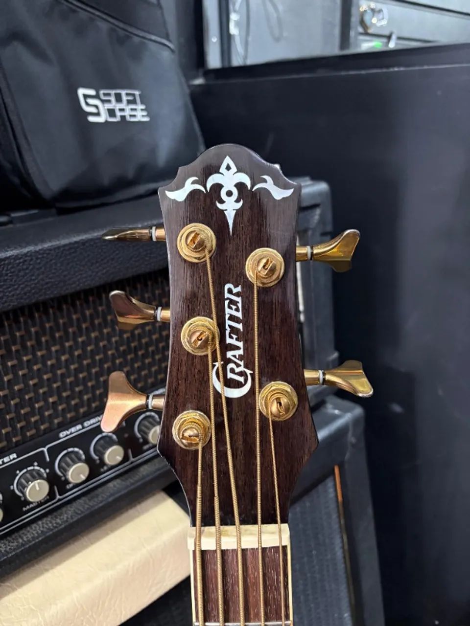 Baixolão Crafter Ba 580 eq 5 cordas made Korea - Usado - Foto 5