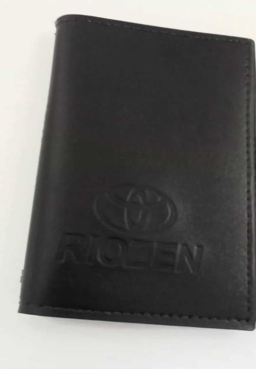 Carteira da Toyota riozen nova