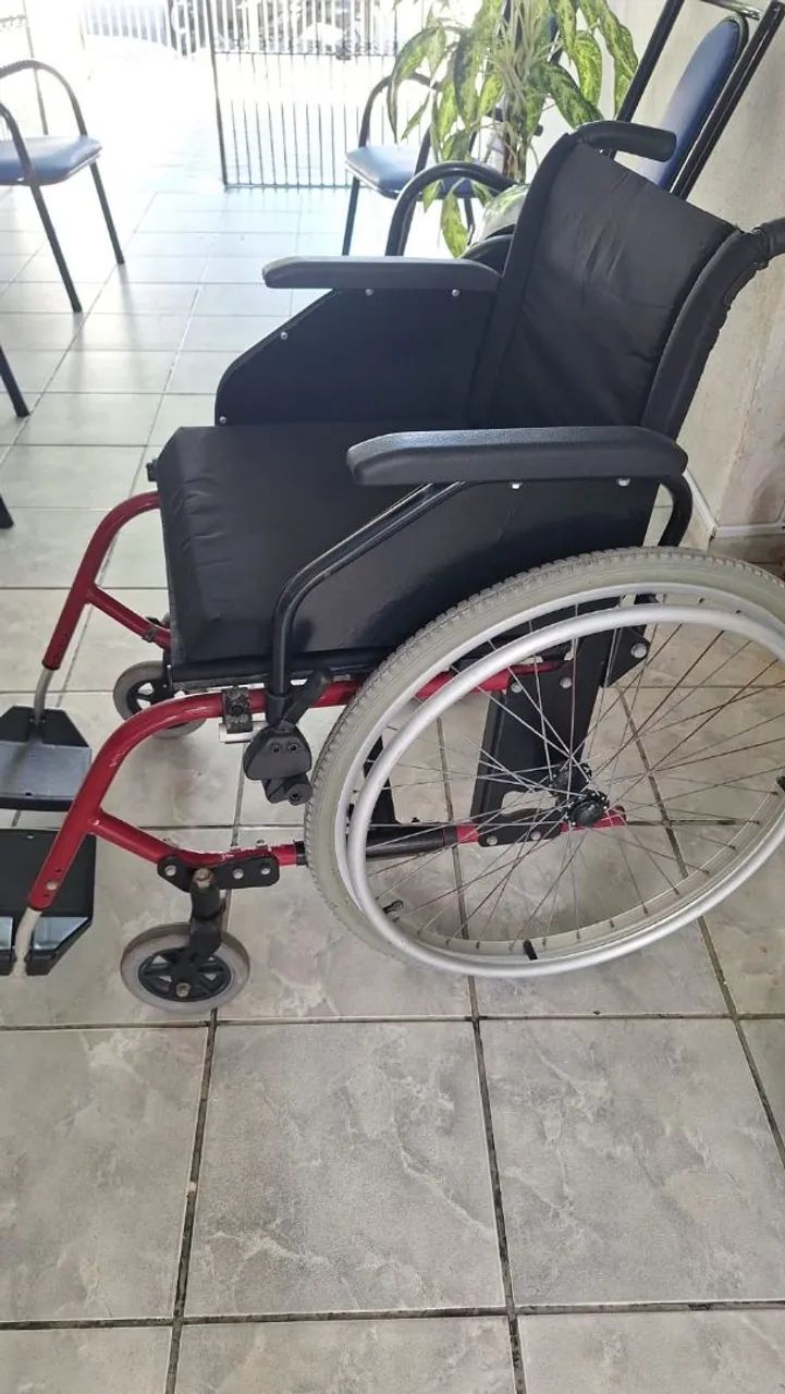 Cadeira de Rodas Ortobrás 