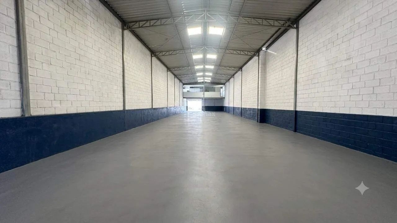 ALUGUEL: Galpão 500,00 m² São Francisco