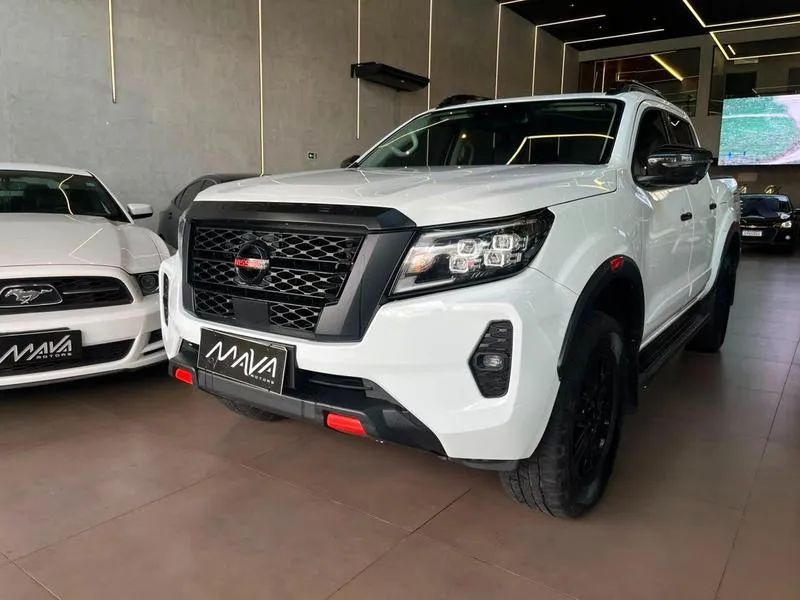 Nissan Frontier Pro4x CD 4X4 2.3 Bi-TB Die. AUT 2023