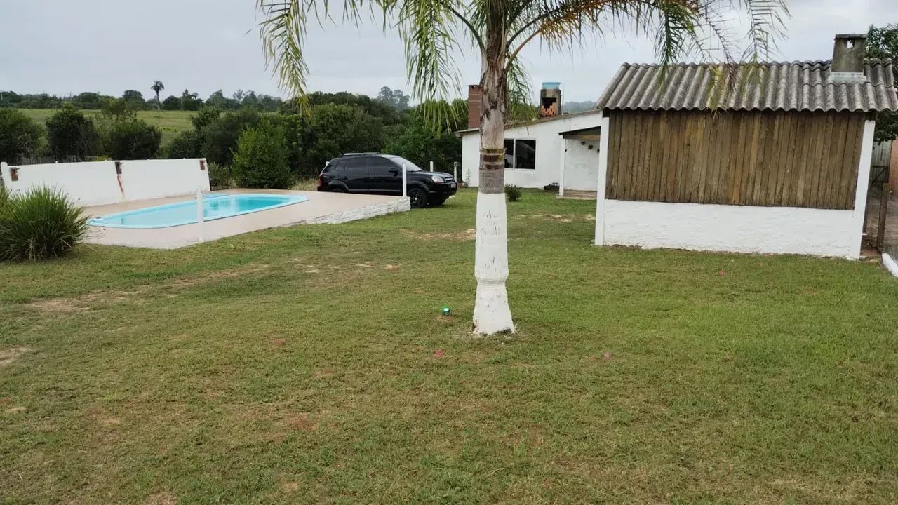 Velleda oferece excelente sítio todo cercado com casa e quiosque em Aguas Claras! - Foto 8