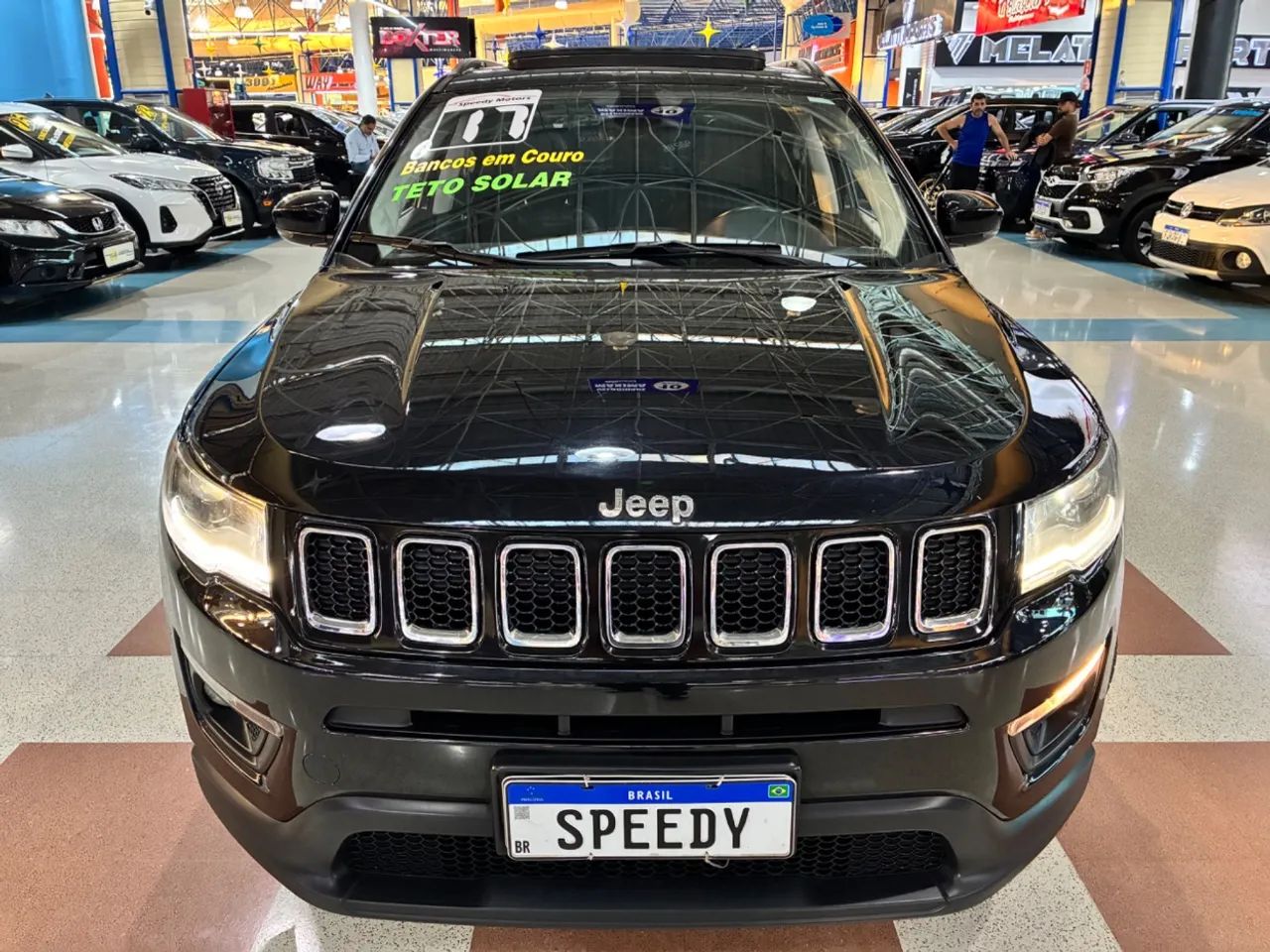 Jeep Compass Longitude 2.0 4X2 Flex 16V Aut. 2017 - Foto 4
