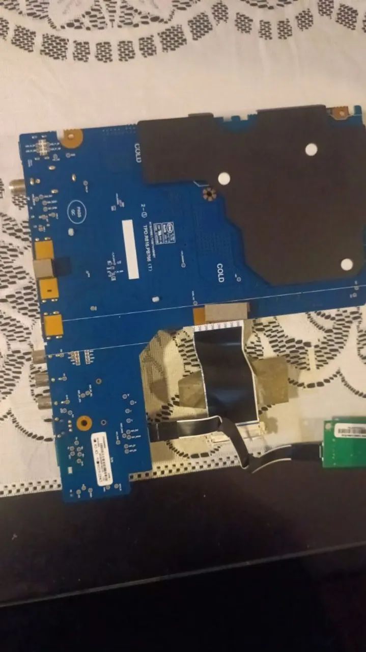 Placa Principal da tv Roku 32 polegadas 5 meses de uso - Foto 2