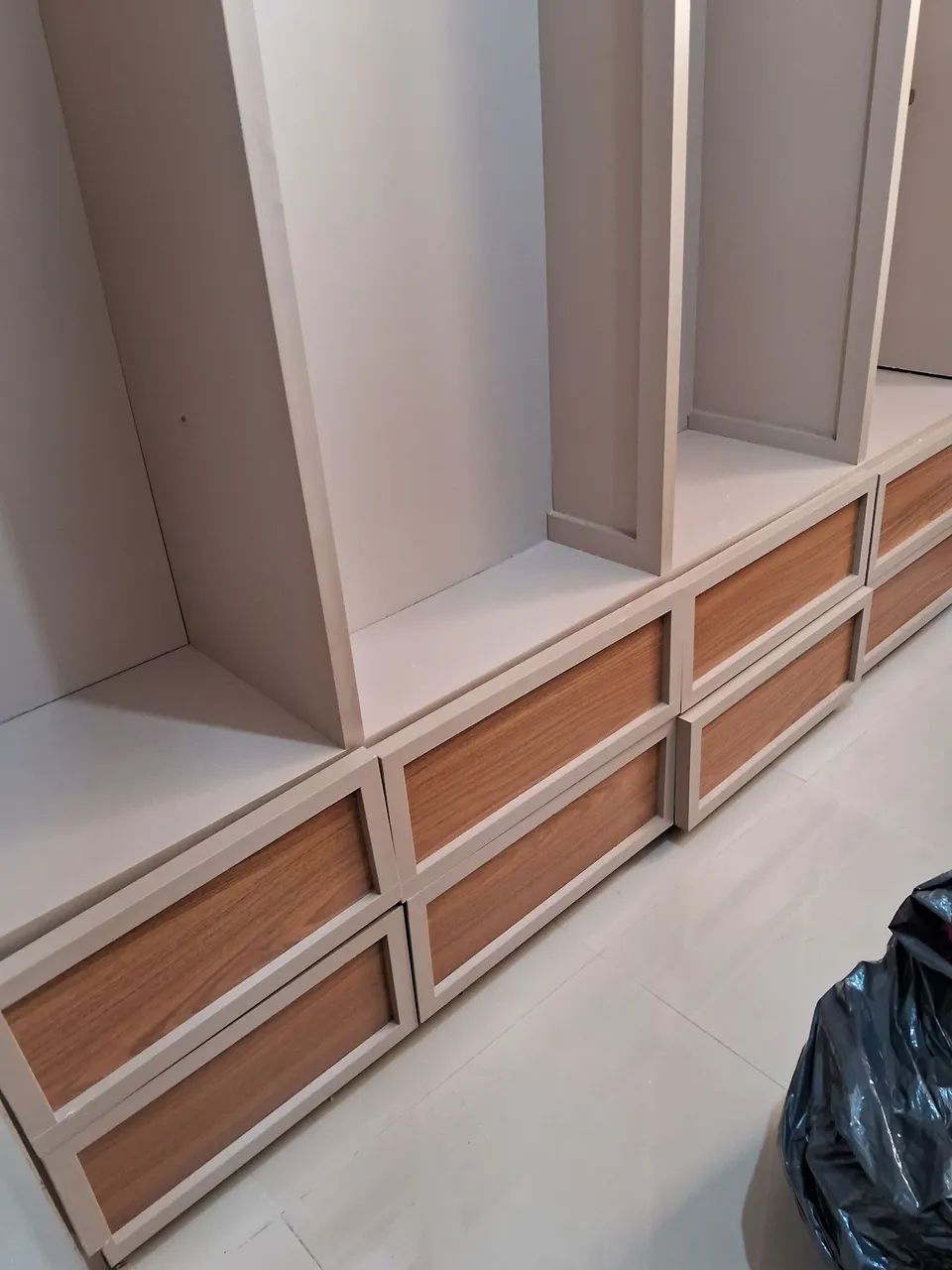 Móveis para lojas